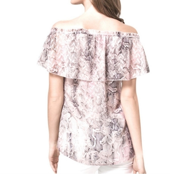 WHBM Off-the-Shoulder Blouse Pastel Chiffon Snake Print Ecru White Tan Pink Sz s - Picture 2 of 11